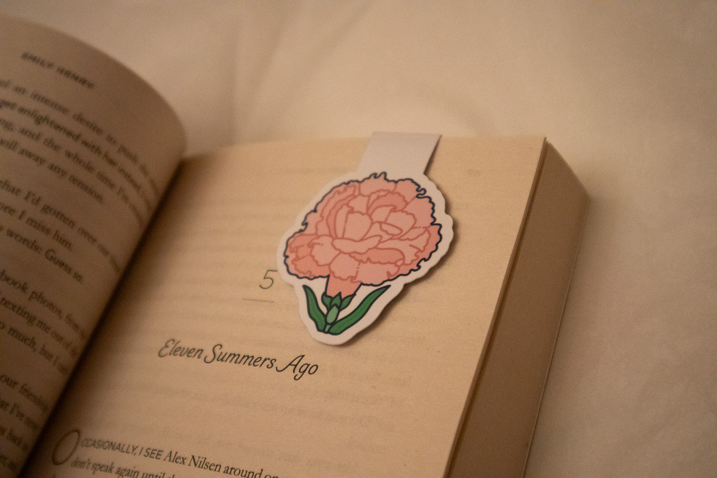 January Birth Flower Magnetic Bookmark - Carnation Design - Perfect for Books, Planners & Gifting